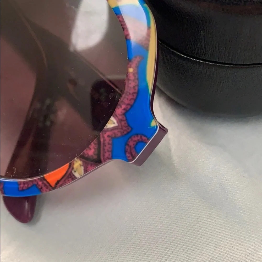NWT ETRO Blue Paisley Sunglasses w/case